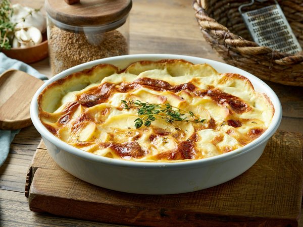 Peut-on réussir un gratin de pommes de terre savoureux sans crème ni fromage?